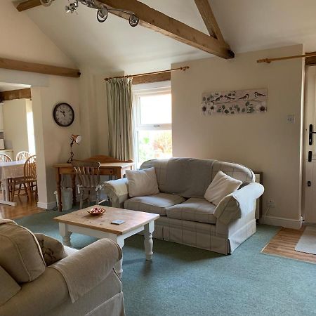 Bramble Cottage At Waingrove Farm ラウス エクステリア 写真